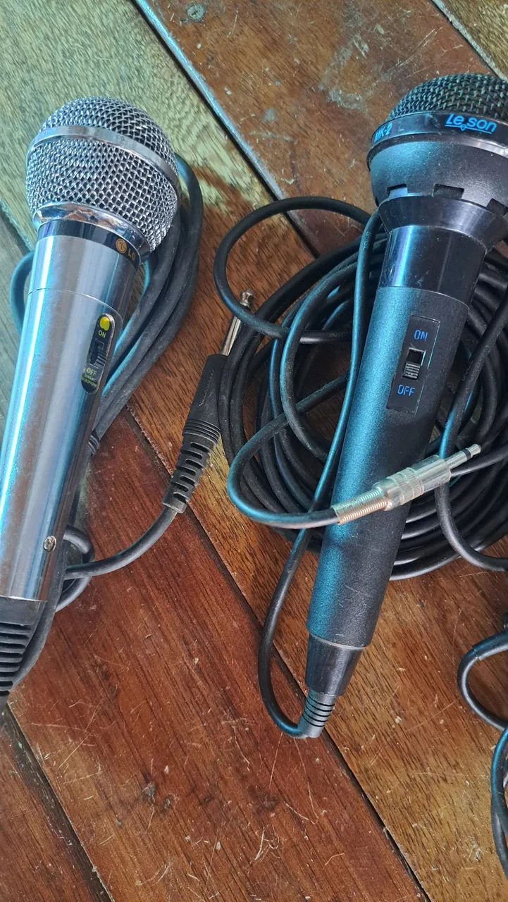 Microfones para uso geral