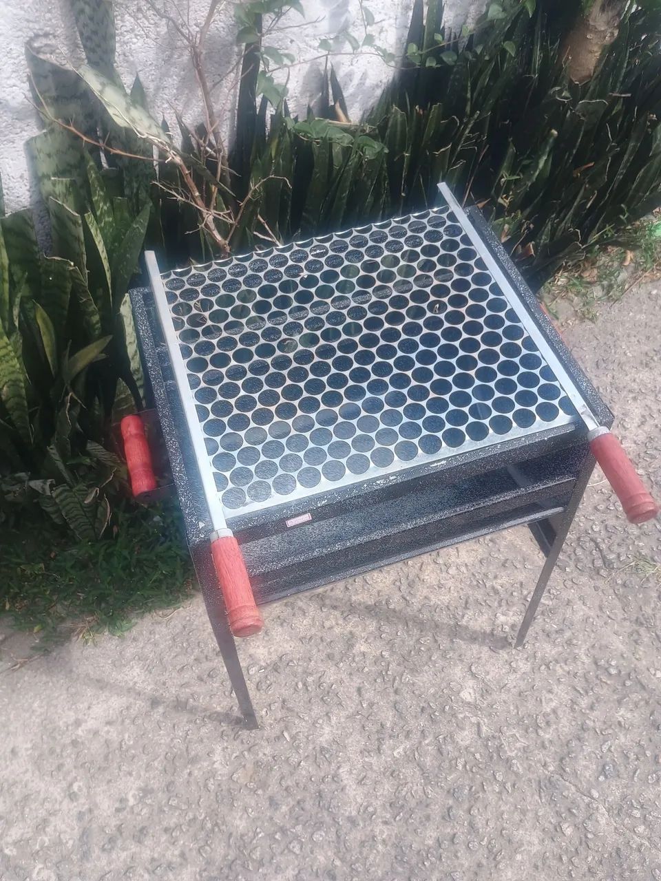 Churrasqueira média esmaltada 