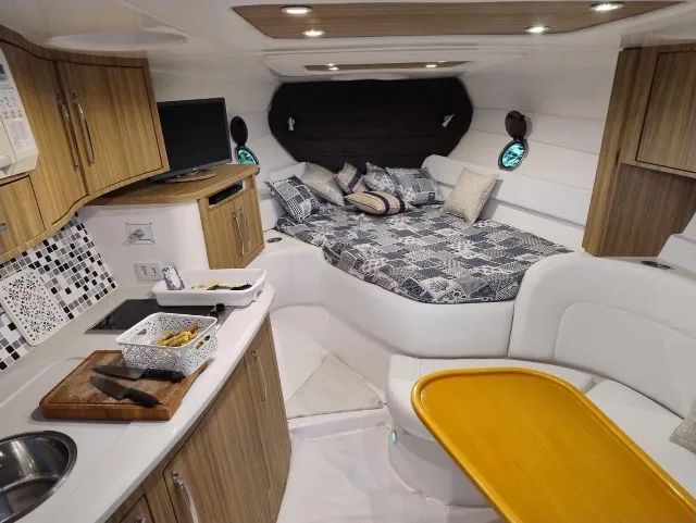 Phamtom 360 - 2009 - 2 x Mercuiser 320hp - Foto 6