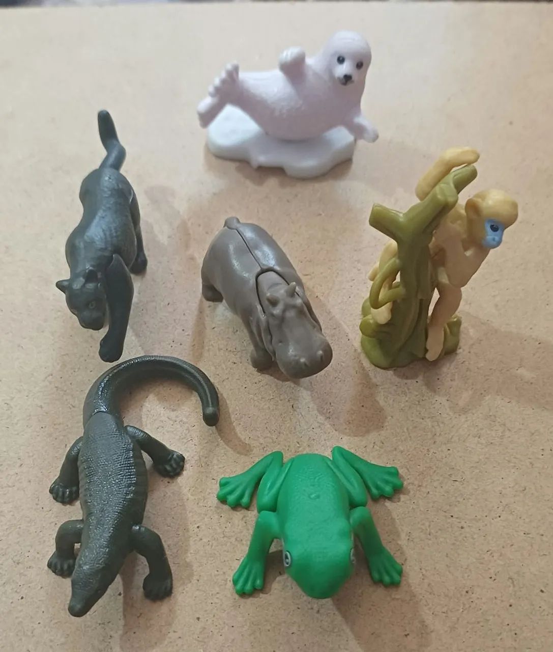 Miniatura kinder Ovo Natoons ( Unidade)