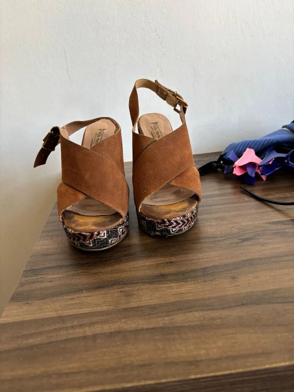 Sandália salto plataforma  - Foto 3