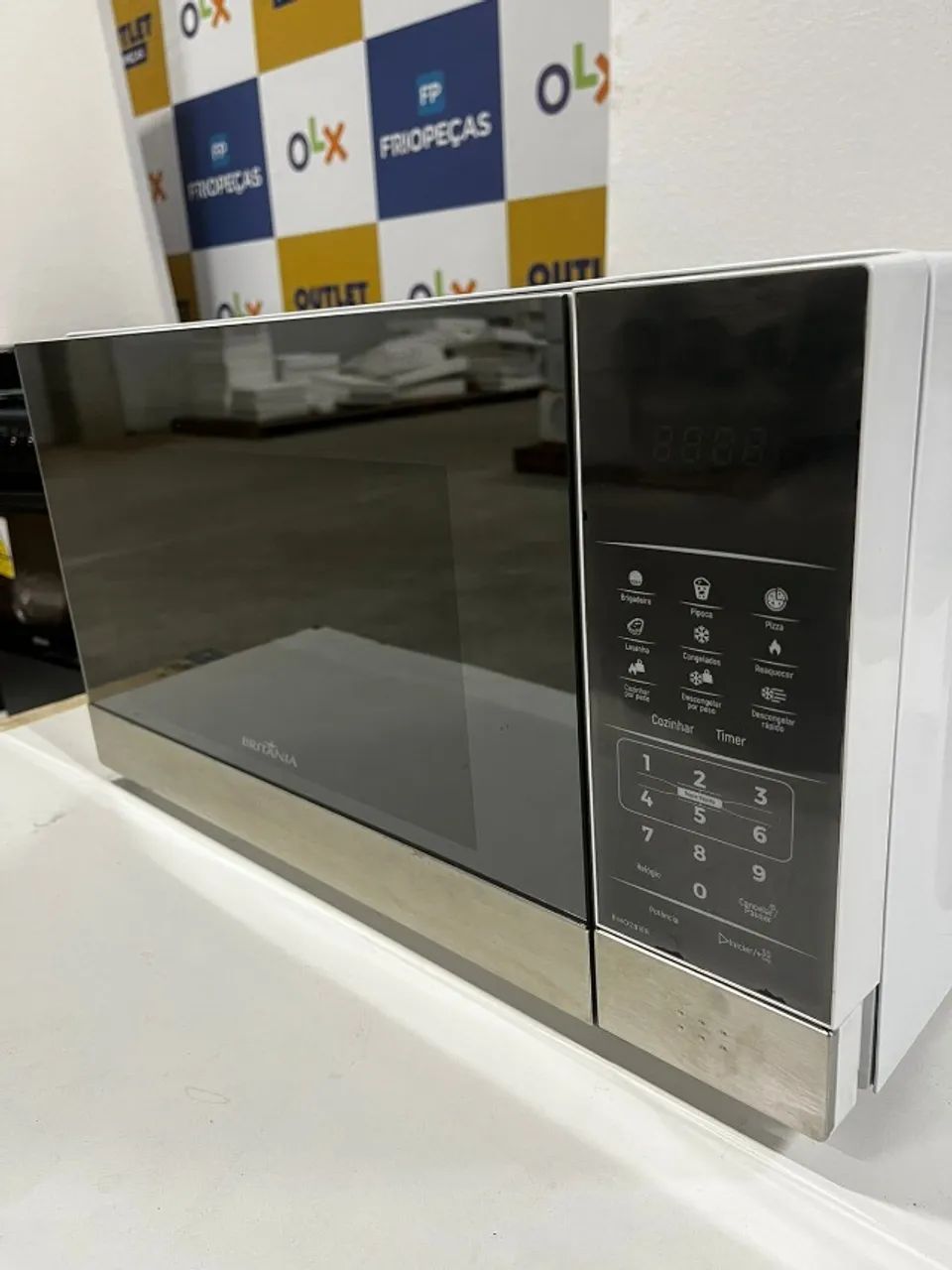  MICROONDAS BRITANIA 26L BR 127V- OUTLET - Foto 3