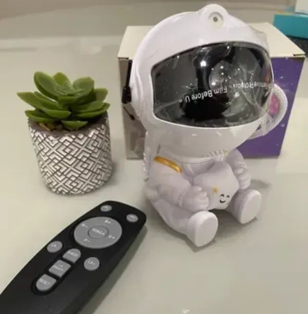 Projetor de Galáxias e Estrelas - Astronauta (Novo, Faço Entrega)