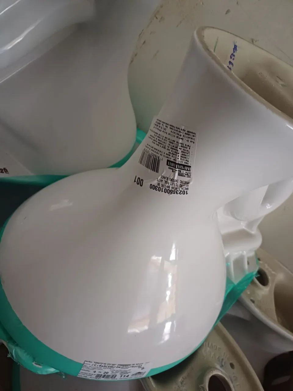 Caixa Acoplada  Celite branca 64341327604739121