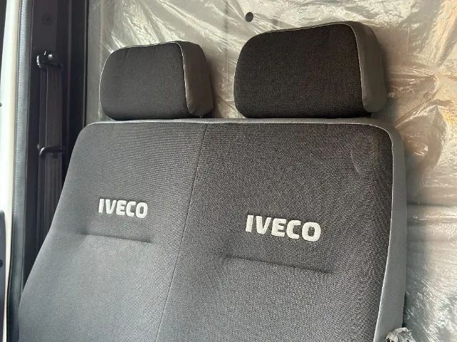 Iveco Tector 170e21 Ano 2023 4x2 Carroceria Toco Único Dono  - Foto 7
