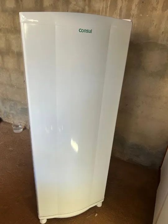 Geladeira/Refrigerador Consul 261 Litros CRA30F Degelo Seco, 1 Porta, Gavetão Hortifruti - Foto 2