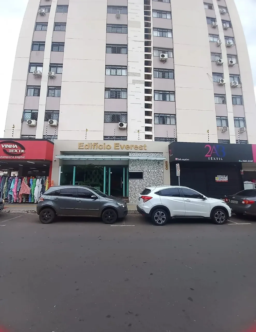 Apartamento para alugar, setor Campinas 3 Qtos.
