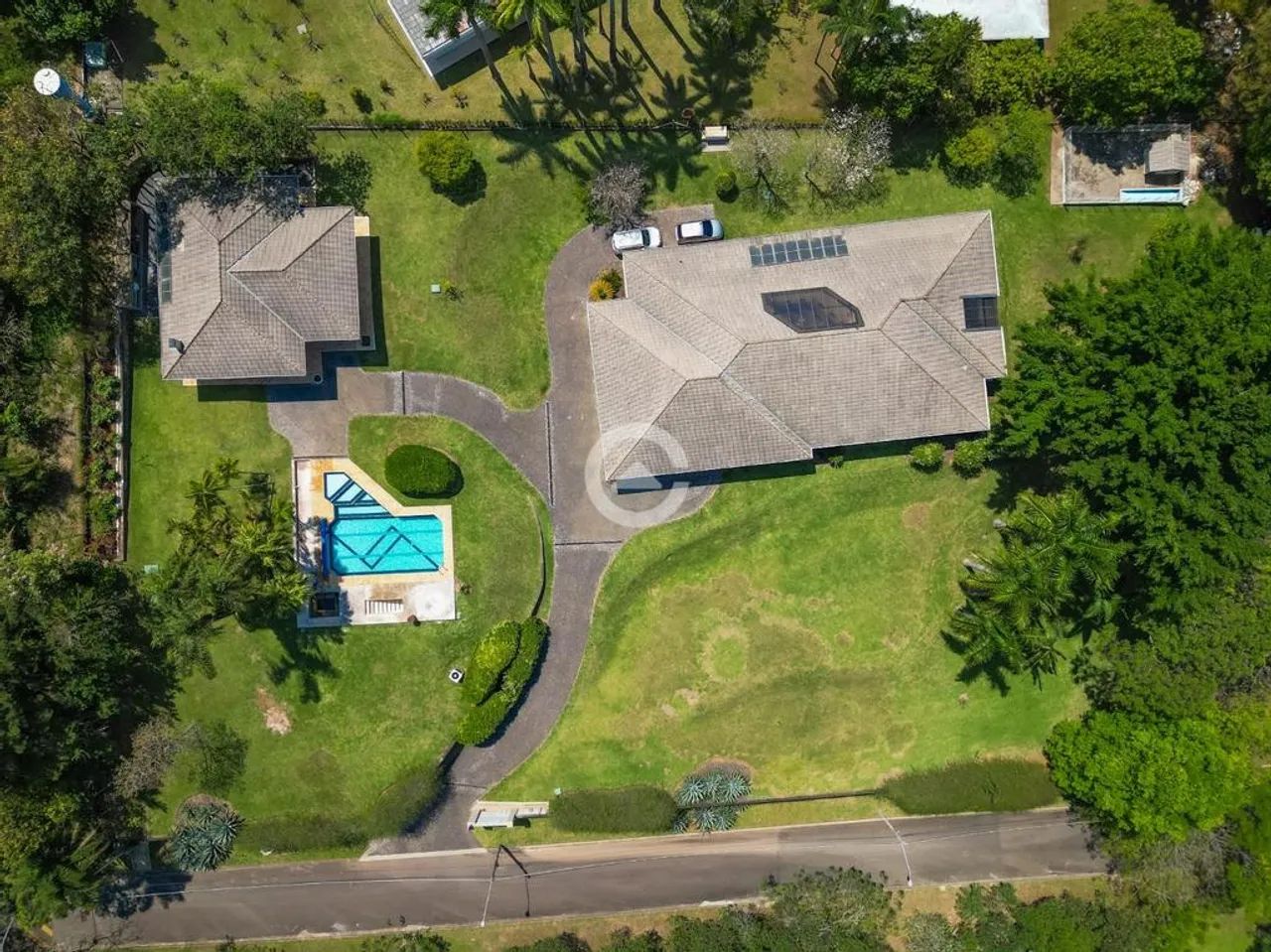Casa à venda em Valinhos, Village Sans Souci, com 5 quartos, com 1200 m², Village Sans Sou