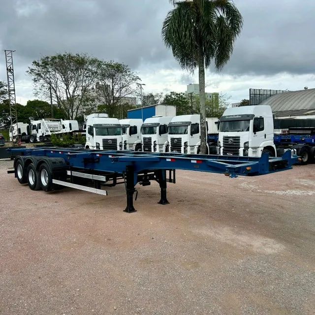 Carreta Bug Porta Container 2014 12 pinos C/ pneus Conteiner - Foto 2