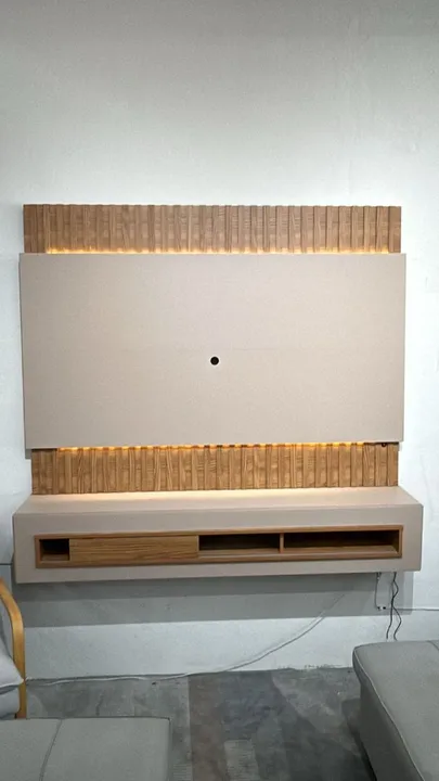 Rack de TV Moderno com Design Elegante