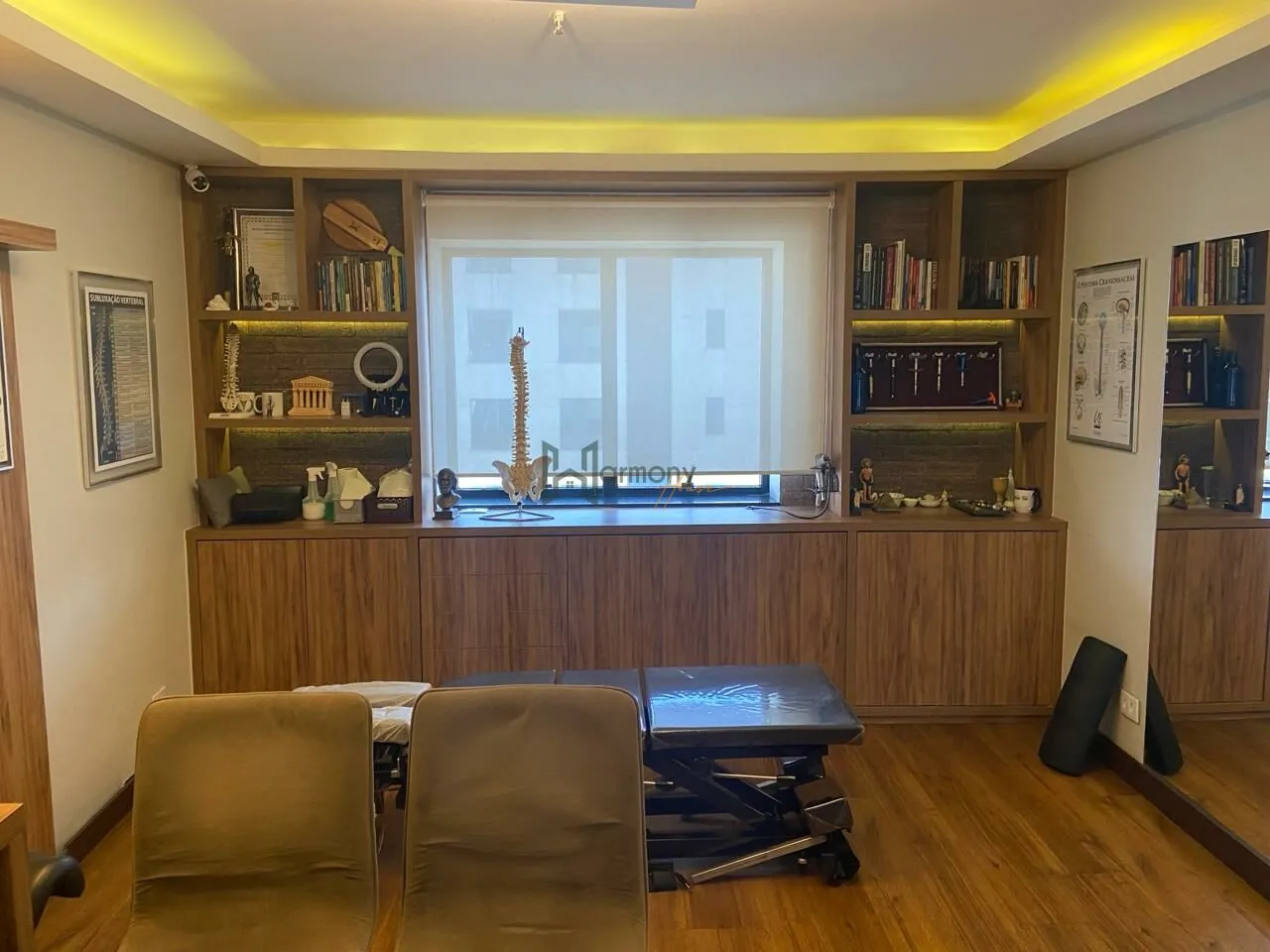 Vende / aluga salas comerciais de alto padrão no Itaim Bibi com 104 m2