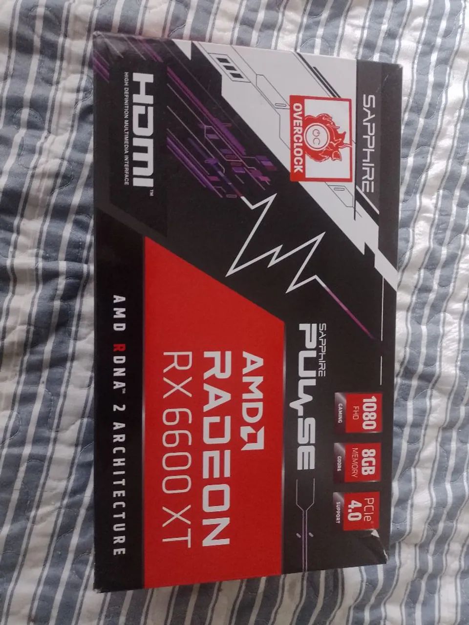 Placa de Vídeo Sapphire Radeon RX 6600 XT Pulse - 8GB GDDR6 Placa de Vídeo Sapphire Radeon RX 6600 XT Pulse - 8GB GDDR6