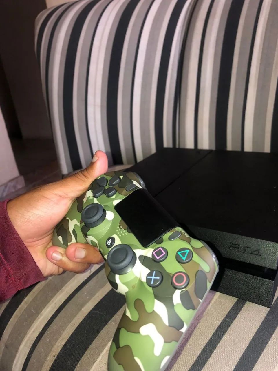 PS4 - 500GB  - Foto 2