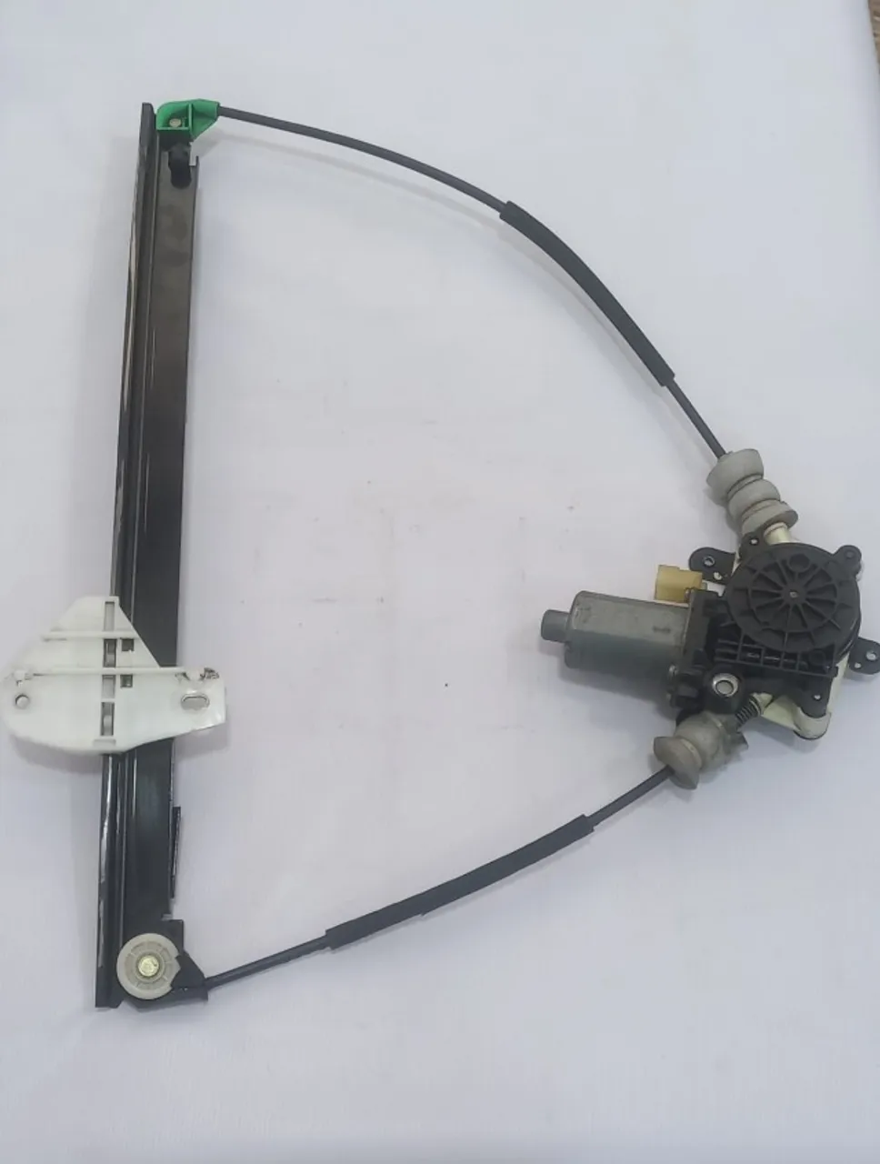 Máq Vidro Elétrico Dianteiro Esquerdo Fiesta 02 a 14 Porta Motorista 2s65a23201bk