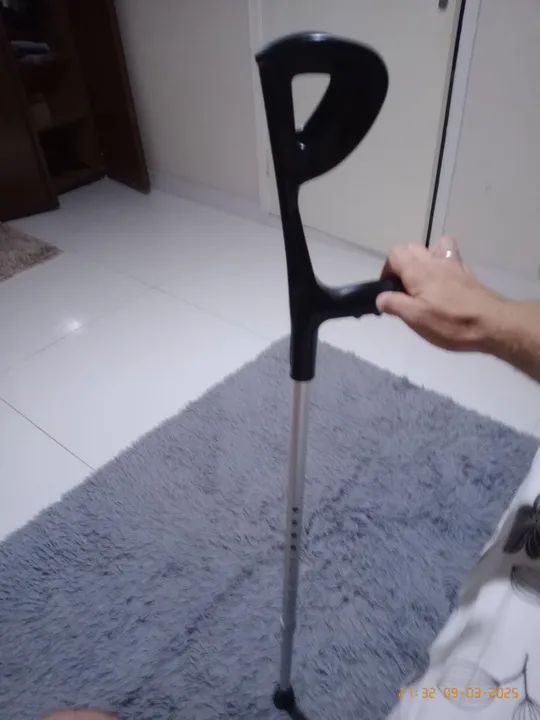 Muleta para auxiliar na locomoção - Foto 2