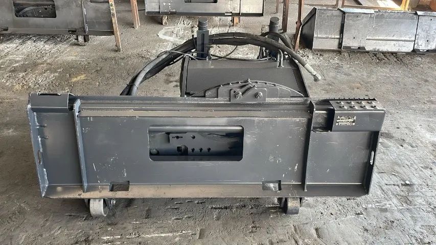 Implemento Fresadora De Asfalto Bobcat 60cm Semi Nova 2020 - Foto 2