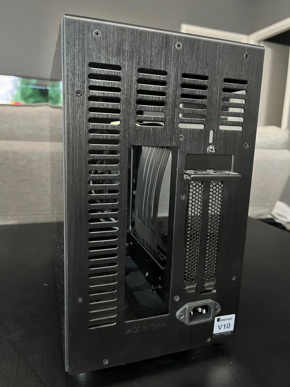 Gabinete Mini Itx Jonsbo V10 - Foto 3