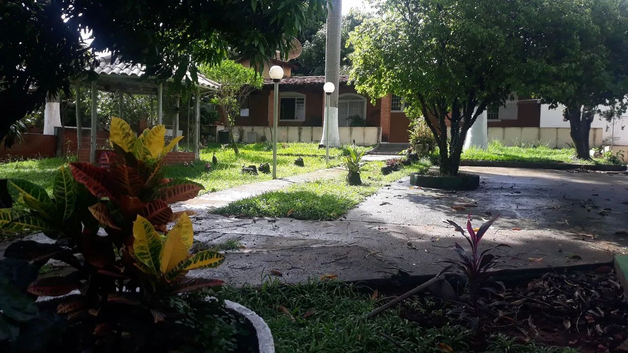 Chácara  com 2 casas e área verde - Foto 9