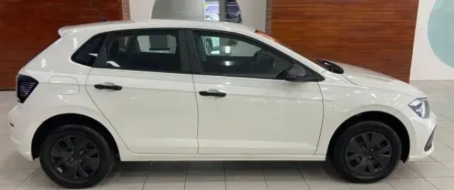 Volkswagen Polo Track 1.0 Flex 12V 5p - Foto 3