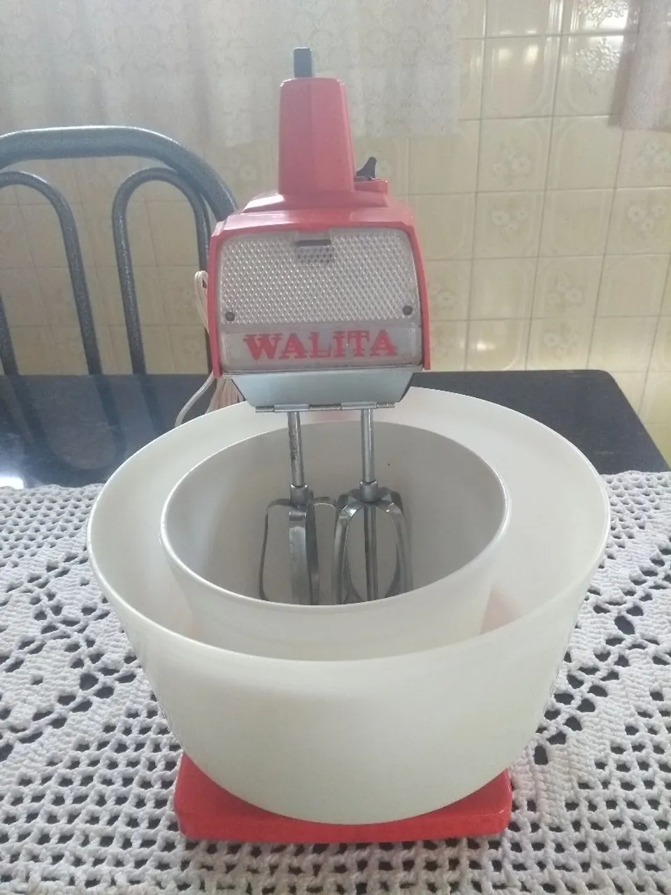 Batedeira Walita Vintage com 2 Tigelas | Ítem Super Raro | Funcionando perfeitamente