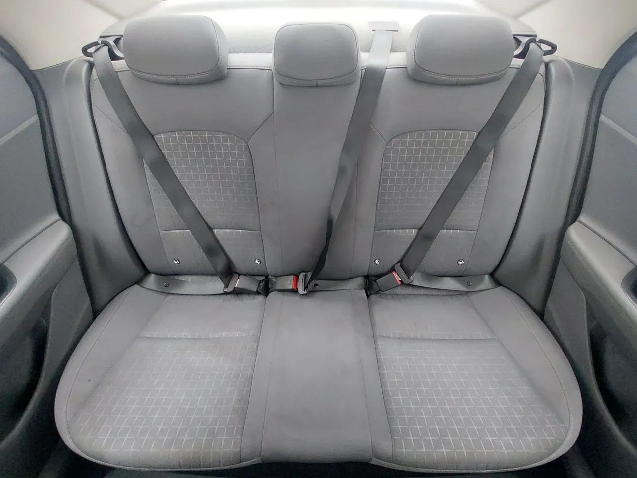 Hyundai HB20S Comfort Plus 1.0 TB Flex 12V Aut, foto 17 de 17