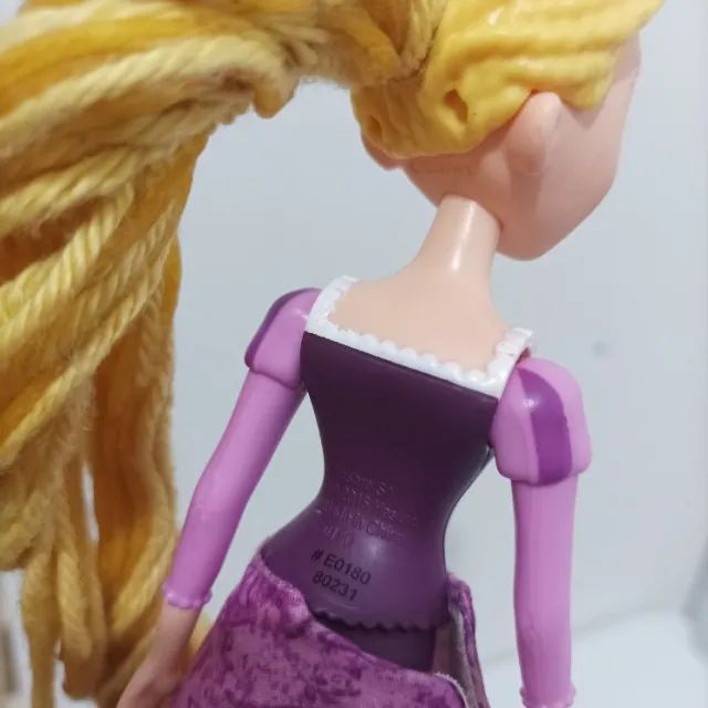 Boneca Princesa Disney Rapunzel Enrolados 2016 Hasbro - Foto 3