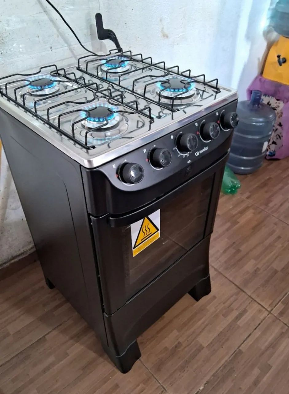Fogão  Novíssimo  Elétrico  Faço  entrega ou vem buscar em casa ok