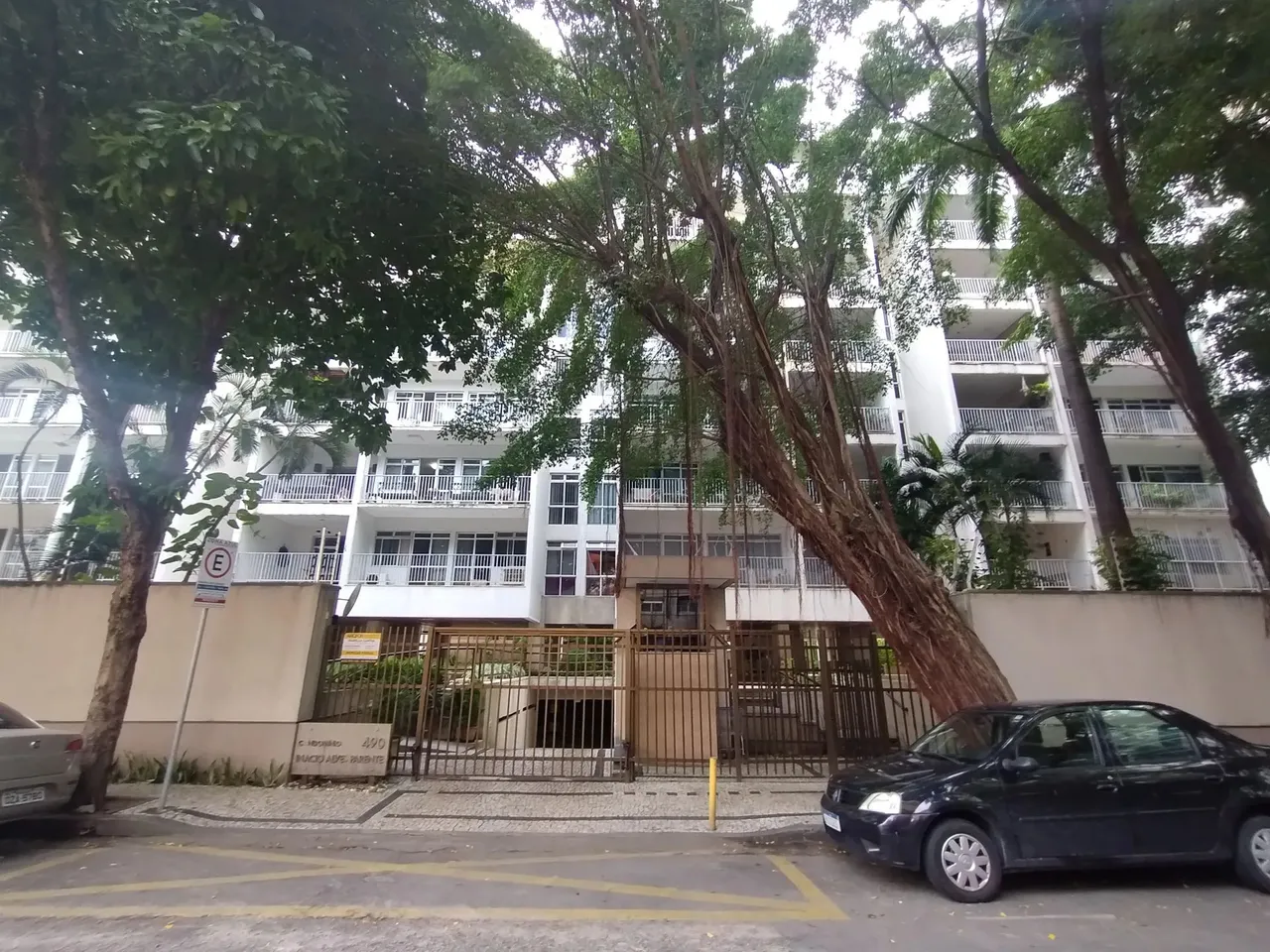 Imóvel para aluguel possui 75 metros quadrados com 3 quartos em Meireles - Fortaleza - CE