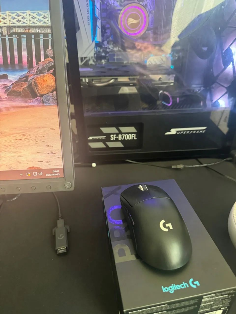 Mouse Logitech G Pro X Superlight - Semi novo | Bluetooth | R$450