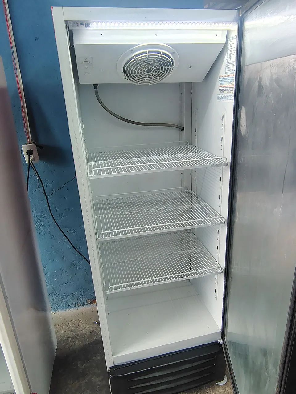 Geladeira expositora coca-cola 400 litros entrega - Geladeiras e