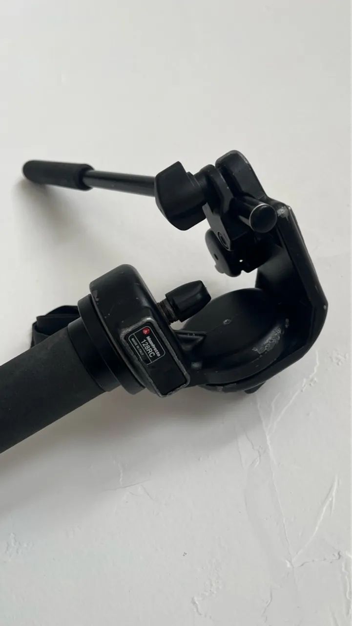 Monopé Manfrotto (628b) cabeça fluida (128rc) 180cm muito alto! - Foto 3