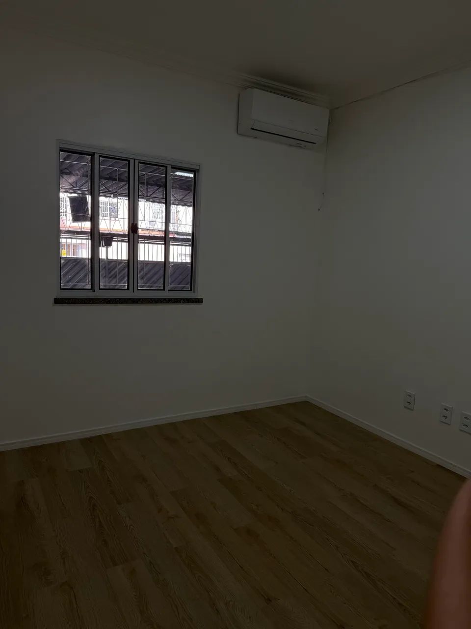 Casa 3 quartos com split e piso vinílico  - Foto 8