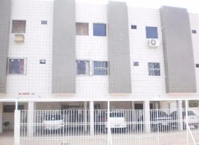 Apartamento na praia de Camboinha PB com três quartos