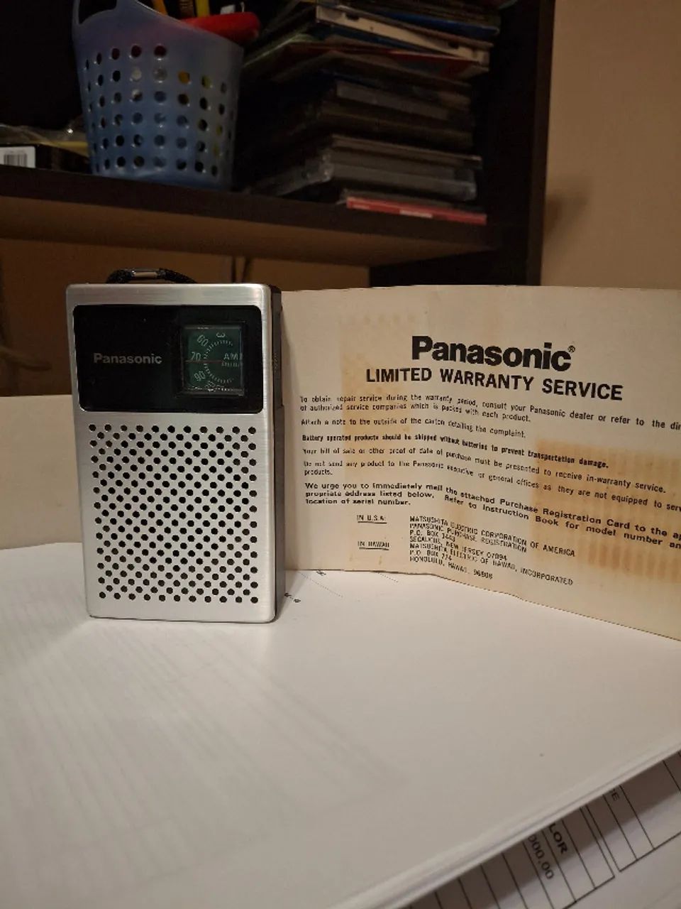 RÁDIO PORTÁTIL AM PANASONIC R-1014 DÉCADA DE 80. CONSERVADO NA CAIXA - Foto 2