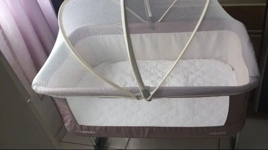 Berço portátil com mosquiteiro Kiddo Sleep