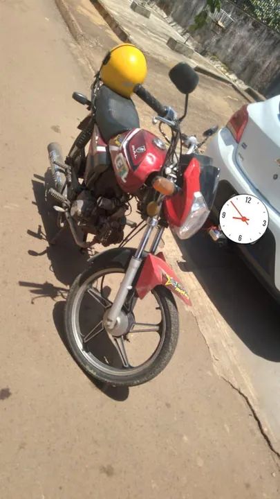 Motocicleta 50cc vermelha em ótimo estado - Foto 3
