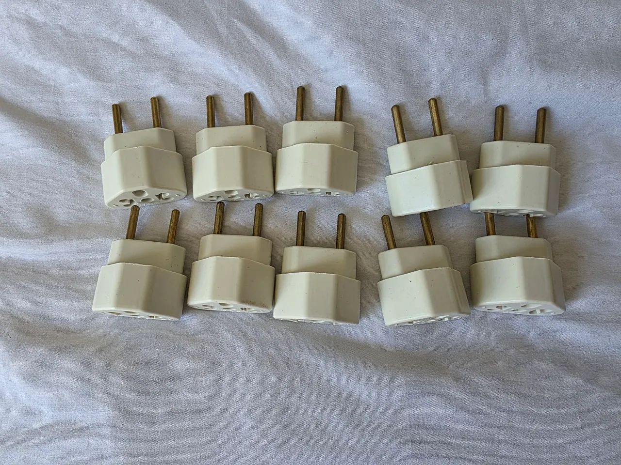 Adaptador tomada 20A para 10A (10und)