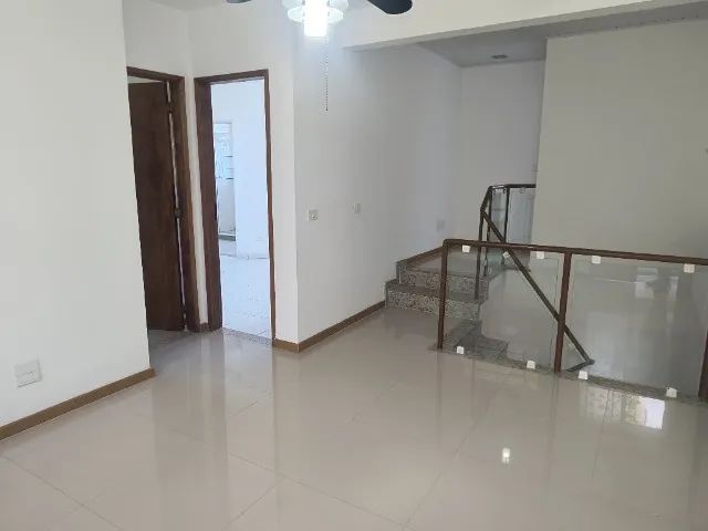 São 3 suítes!! Menor custo de Camboinhas! - Foto 4
