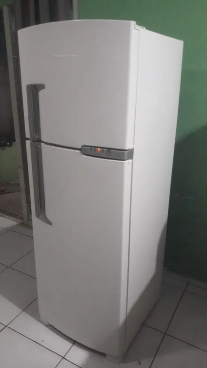 Geladeira Brastemp Frost Free funcionando perfeitamente