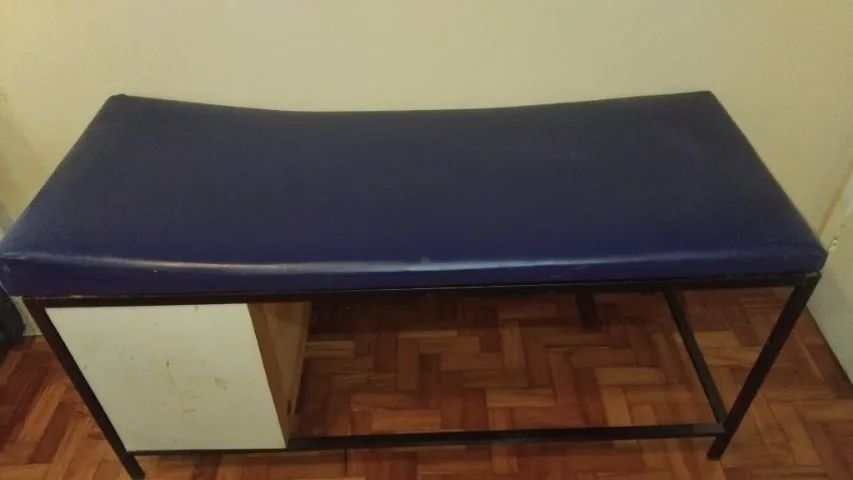 Cama de procedimentos. - Foto 3