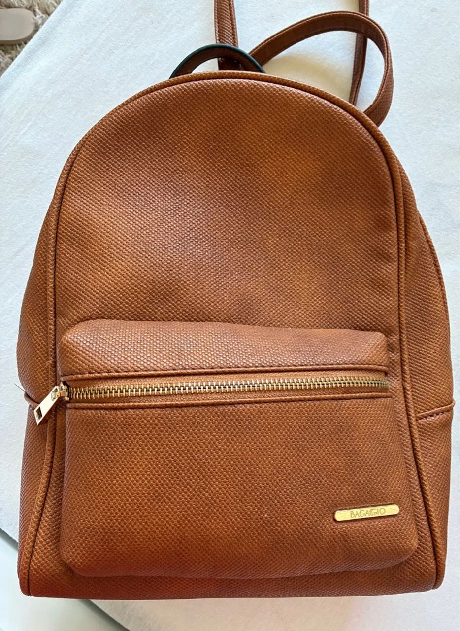 Mochila Baggagio Marrom