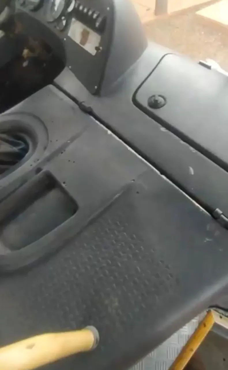 Ônibus Urbano MBENZ 1418 - 2010/2010 Mercedes OD - Foto 5