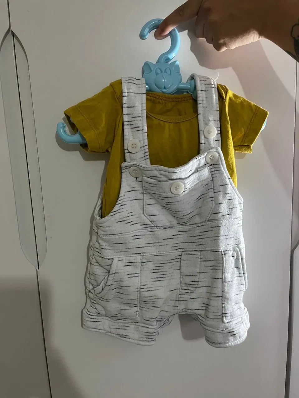 Baby clothing lot for boys aged 3 to 6 months