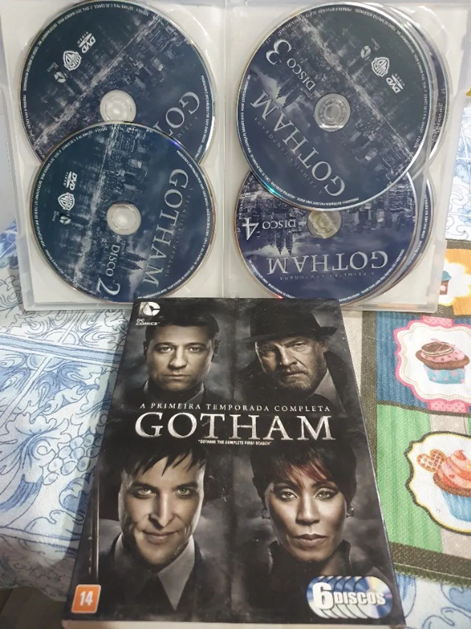Coleção Box DVD Gotham com 2 temporadas (12 Discos) Original - Foto 3