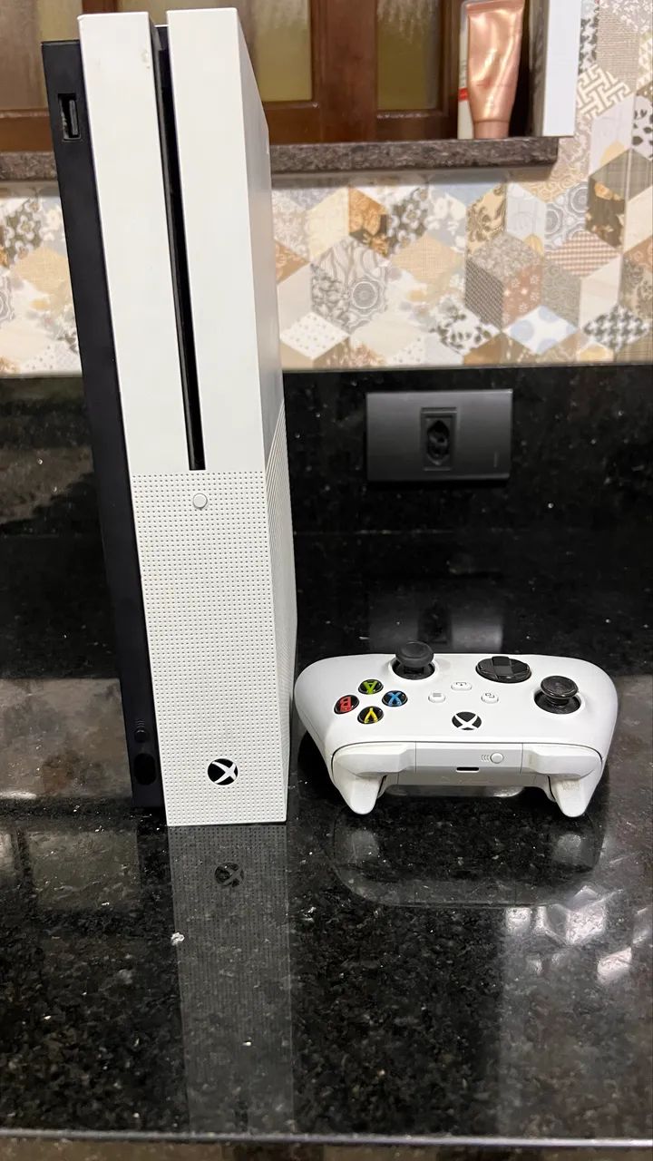 XBOX ONE S