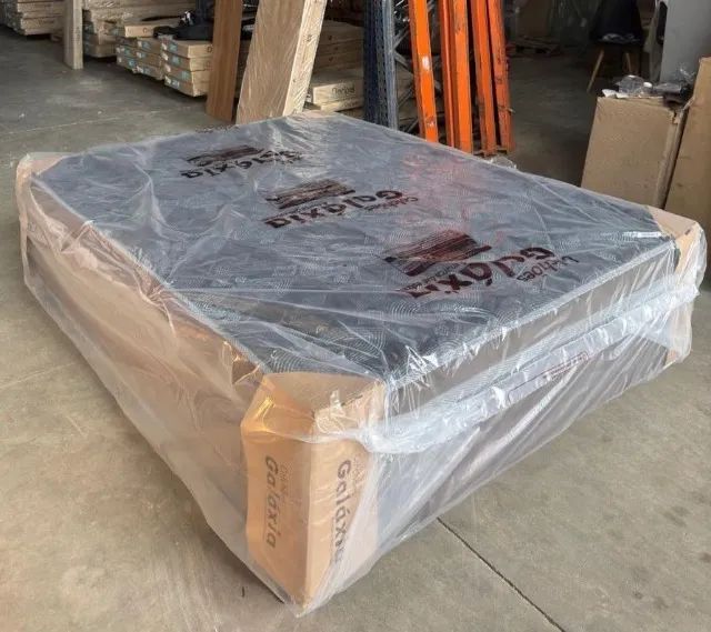 CAMA BOX CASAL COM ESPUMA D28