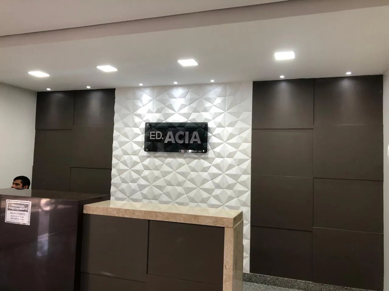 Alugo sala comercial no Edifício ACIA - Foto 4