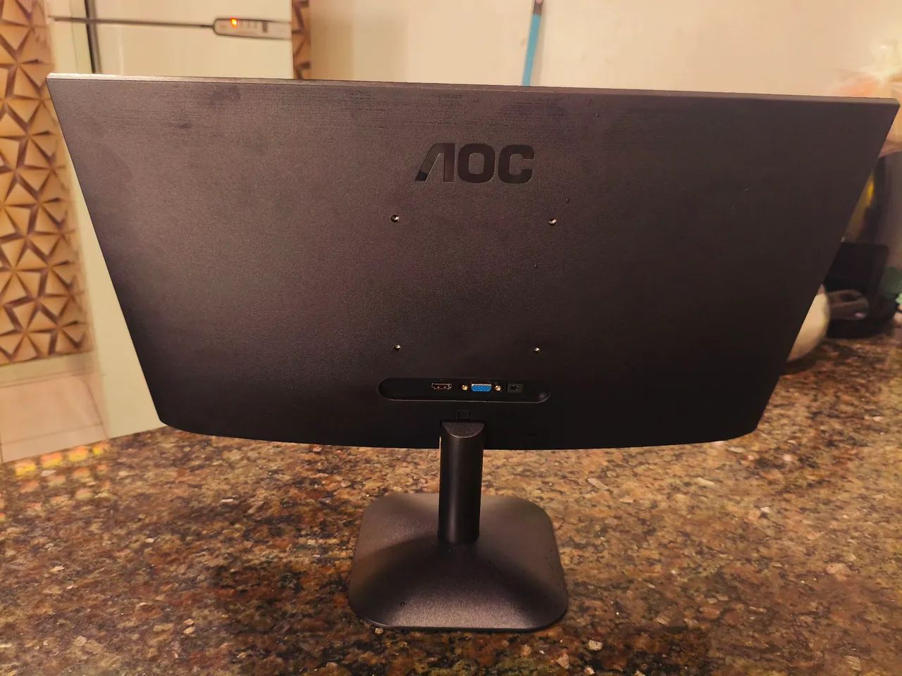 Monitor AOC 22b35hm23 120hz 1ms resposta. 22 polegadas - Foto 2