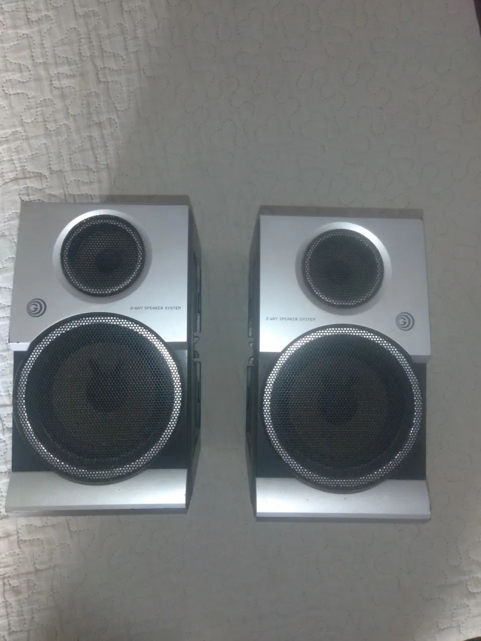 CAIXAS DE SOM GRADIENTE 
