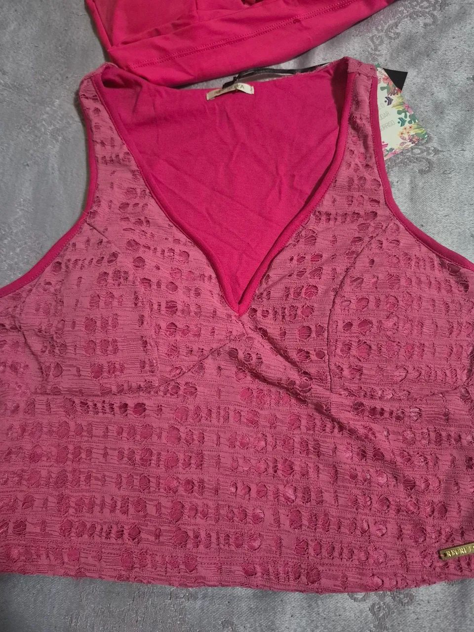 Croped tam.M/G. 30,00 cada - Foto 3